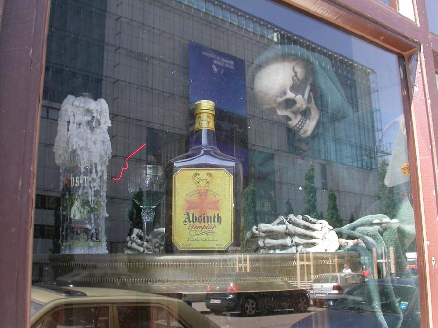 [skull.jpg]