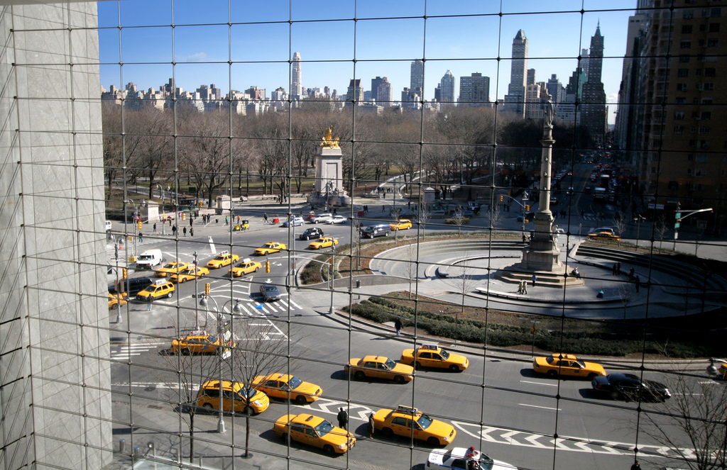 http://3.bp.blogspot.com/_0RqVWoGk8rg/RfwwTtya6-I/AAAAAAAAASI/qGAwhfKub78/s1600/Columbus+Circle.jpg