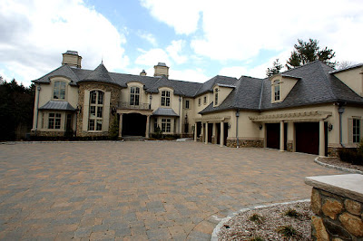 Eddie levert house - militarykool