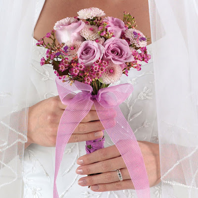 Clutch Bridal Bouquet 50 Posted by Leanne Lee Barber Kelowna Flowers at 