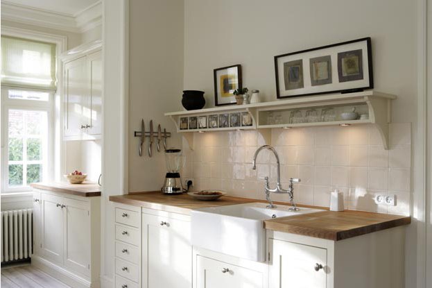 [purepublickitch.bmp]