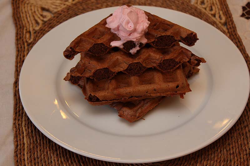 [beetrootwafflesandcream.jpg]