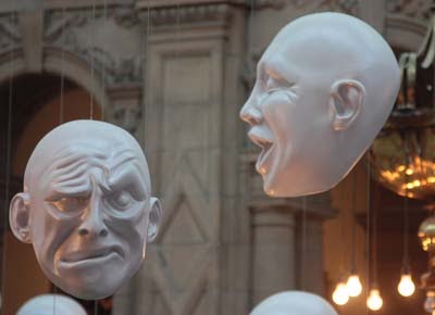 [always+bloody+shouting.jpg]