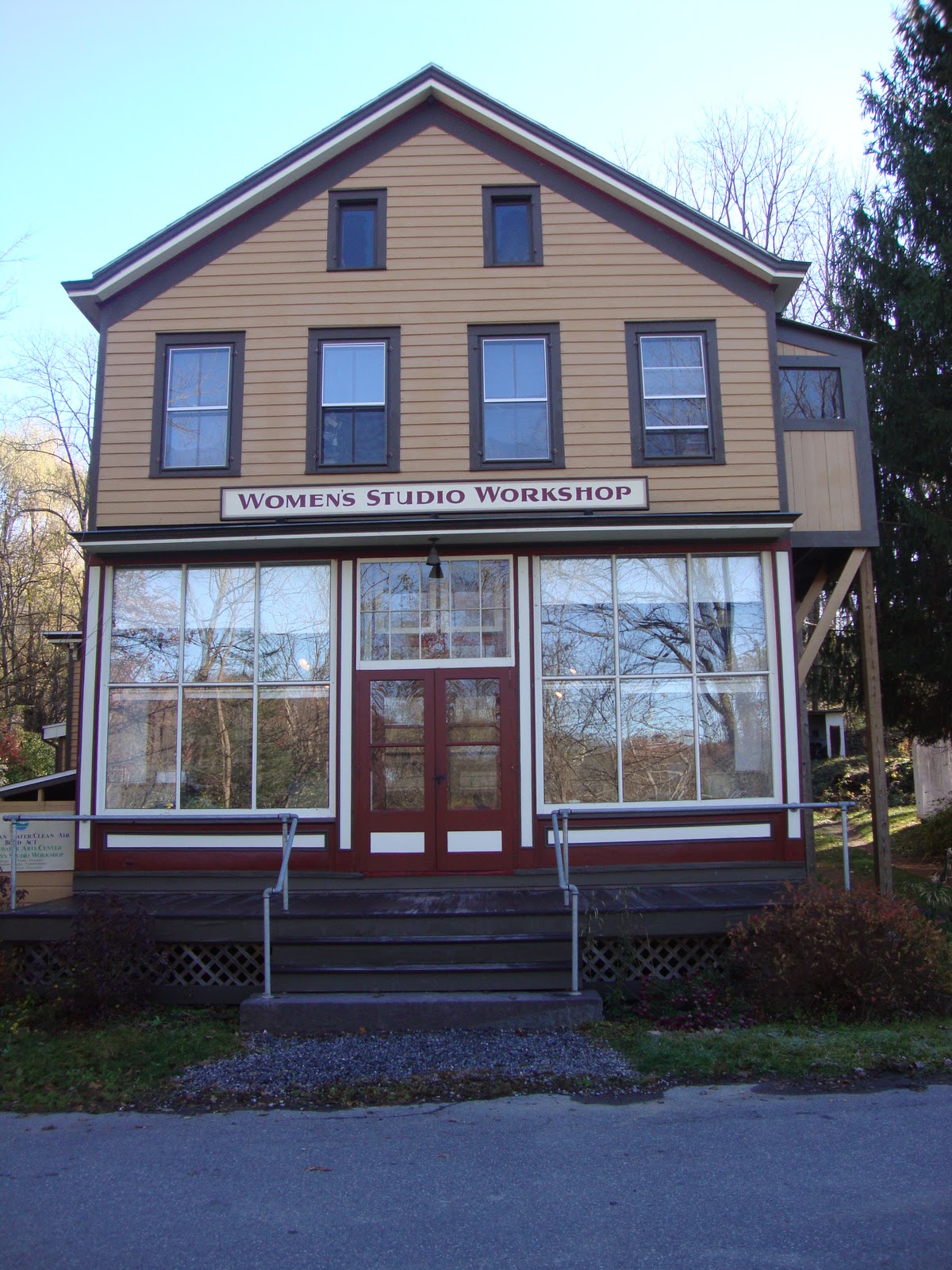 Houston Center for Contemporary Craft Blog Current ArtistinResidence