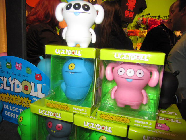 [uglyactionser2.5.jpg]