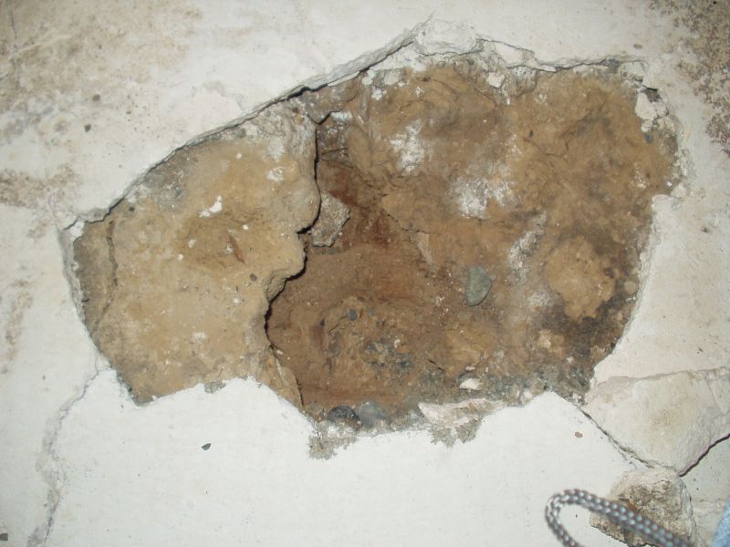 [lochgesäubert.jpg]