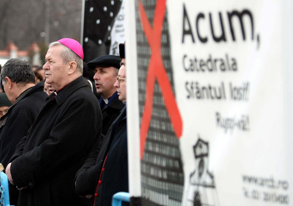 [ips+robu+catedrala+sf+iosif.JPG]