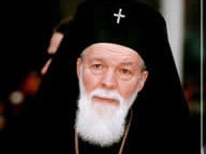 [mitropolitul-banatului+tradatorul+corneanu.jpg]