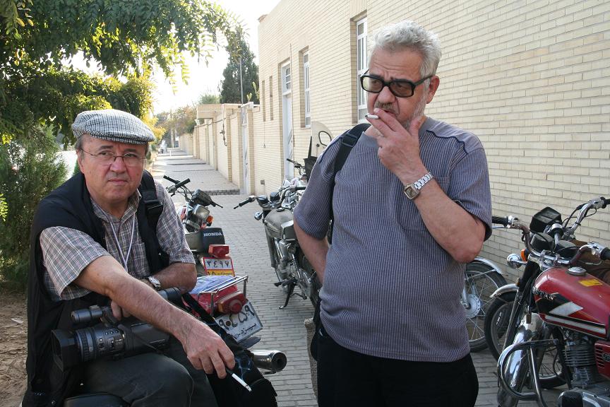 [ion+cristoiu+corneliu+vlad.JPG]