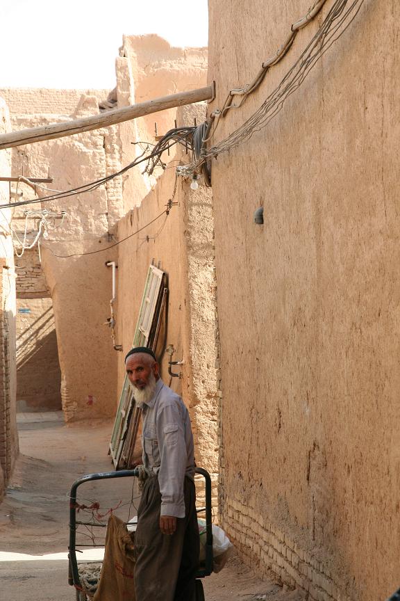 [3+Batran+Yazd+Roncea.JPG]