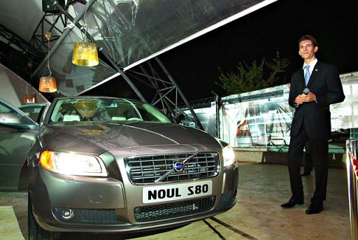 [PATAPIEVICI+lansare_volvo.jpg]