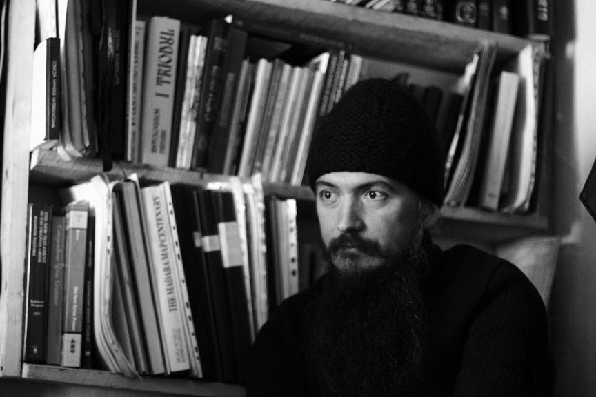 [Parintele+Filotheu.JPG]