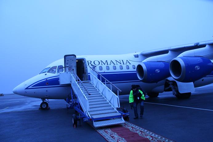 [avion+romania+1.JPG]