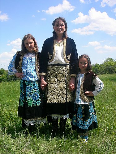 [Familie+din+Malainita.jpg]