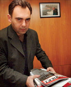 [Mark+Tkaciuk+Voronin.jpg]