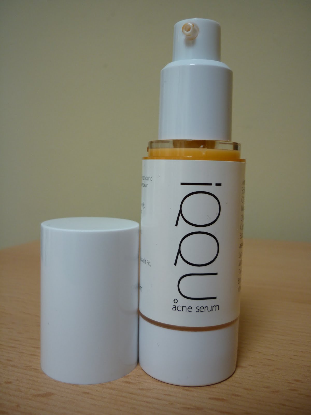 iqqu acne serum