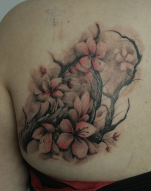The Best Tattoo on The World Class: Upper Back Japanese Tattoos With ...