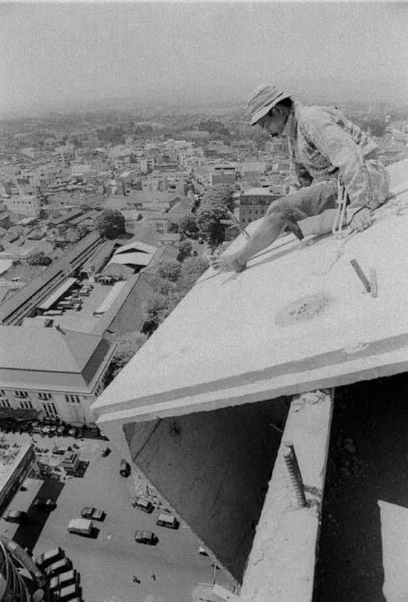 [indonesian_construction_workers_22.jpg]