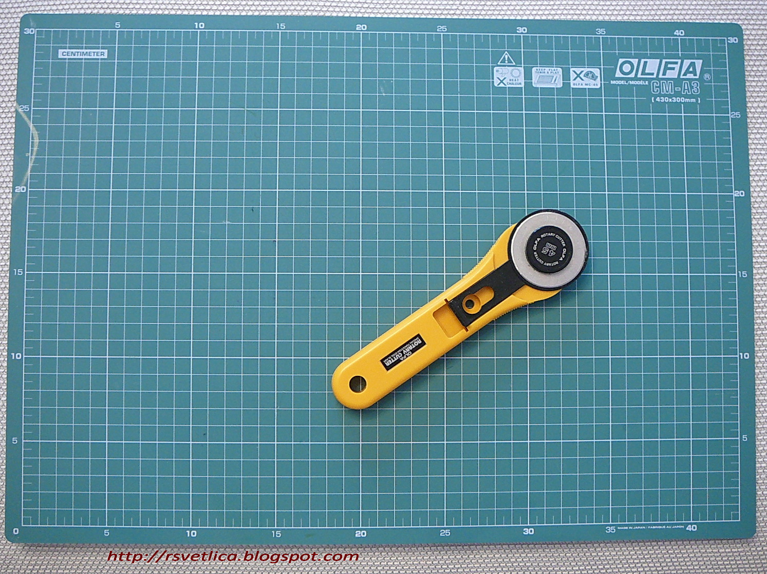 резец прорезной канавочный