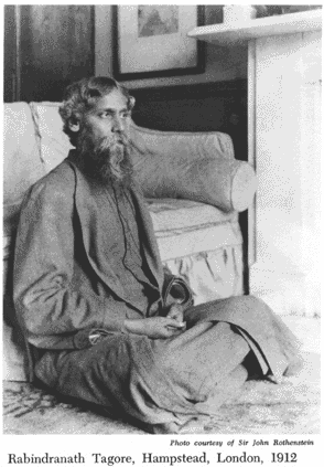 Rabindranath Tagore nasceu no dia 7 de maio de 1861 e fez sua passagem para o mundo espiritual em 7 de agosto de 1941.  Como poeta, romancista, músico e dramaturgo, reformulou a literatura e a música bengali no final do século XIX e início do século XX.   Como autor de Gitanjali e seus "versos profundamente sensíveis, frescos e belos", sendo o primeiro não-europeu a conquistar, em 1913, o Prêmio Nobel de Literatura. Tagore foi talvez a figura literária mais importante da literatura bengali.   Foi um destacado representante da cultura hindu, cuja influência e popularidade internacional talvez só poderia ser comparada com a de Gandhi, a quem Tagore chamau "Mahatma" devido a sua profunda admiração por ele.  Tagore já escrevia poemas aos oito anos e com dezesseis anos, publicou sua primeira poesia substancial (Sun Lion) sob o pseudônimo Bhanushingho, escrevendo seus primeiros contos e dramas em 1877. Tagore condenava a Índia britânica e sempre apoiou sua independência. Seus esforços resistiram em seu vasto conjunto de regras e na instituição que ele fundou, a Universidade Visva-Bharati.  Tagore modernizou a arte bengali desprezando as rígidas formas clássicas. Seus romances, histórias, canções, danças dramáticas e ensaios falavam sobre temas políticos e pessoais. Gitanjali (Ofertas de Música), Gora (Enfrentamento Justo) e Ghare-Baire (A Casa e o Mundo) são suas mais conhecidas obras. Seus versos, contos e romances foram aclamados por seu lirismo, coloquialismo, naturalismo e contemplação. Tagore escreveu também os hinos de Bangladesh e Índia - Hino nacional de Bangladesh e Jana Gana Mana.  "No dia em que a flor de lótus desabrochou / A minha mente vagava, e eu não a percebi. / Minha cesta estava vazia e a flor ficou esquecida. / Somente agora e novamente, uma tristeza caiu sobre mim. / Acordei do meu sonho sentindo o doce rastro / De um perfume no vento sul. / Essa vaga doçura fez o meu coração doer de saudade. / Pareceu-me ser o sopro ardente no verão, procurando completar-se. / Eu não sabia então que a flor estava tão perto de mim, / Que ela era minha, e que essa perfeita doçura / Tinha desabrochado no fundo do meu coração."  Esse poema mostra o lirismo suave e contido de Tagore; seu nome é "Flor de Lótus".    Rabindranath Tagore nasceu numa família abastada e teve uma educação tradicional. Estudou direito na Inglaterra entre 1878 e 1880. Retornou à Índia e passou a administrar as propriedades rurais da família.  Cedo manifestou sua vocação poética. Seus primeiros versos foram reunidos nos livros "Canções da Noite" e "Canções da Manhã". Escrevendo em língua bengali, Tagore experimentou depois quase todos os gêneros literários. Publicou poemas, contos, romances e ensaios. Seus versos têm um tom de cativante humanidade e atraem pela mensagem universal.  Em 1901, Tagore fundou uma escola de filosofia em Santiniketan. Escreveu poemas místicos entre 1902 e 1907, tocado pela morte da esposa e de dois de seus filhos. Alguns desses poemas estão coligidos em sua obra mais conhecida, "Oferenda Lírica", publicado em 1910. A repercussão internacional dessa obra lhe valeu a indicação para o Prêmio Nobel de Literatura, recebido em 1913. Dois anos depois, recebeu o título de cavaleiro britânico.  Rabindranath Tagore tornou-se um escritor de prestígio e passou a receber convites para palestras e encontros em diversos países. Em 1919, renunciou ao título de Sir, em protesto à política inglesa em relação à Índia.   Encontro entre Tagore e Einstein - 14/07/1930  A partir de 1921, Tagore passou a divulgar o ensino da Universidade Internacional de Visva-Bharati, que ajudou a fundar.  A atuação pública de Tagore foi um fator grande da aproximação entre a cultura ocidental e a oriental. Tagore chegou a ser aclamado por Mahatma Gandhi como "o grande mestre".  Rabindranath Tagore teve uma vida longa e iluminada, deixando um grande legado...