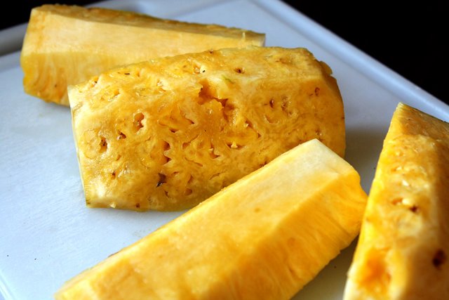 [PUC+Pineapple+cored.JPG]