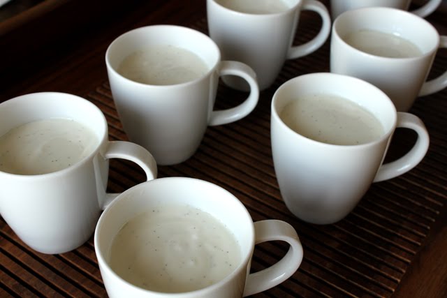 [Panna+Cotta+for+chilling+and+settingg.JPG]