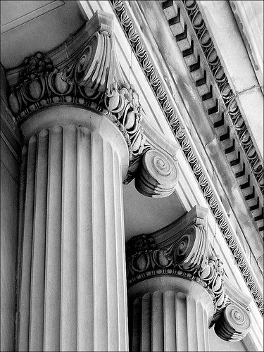 [main+stree+bank+and+trust.jpg]