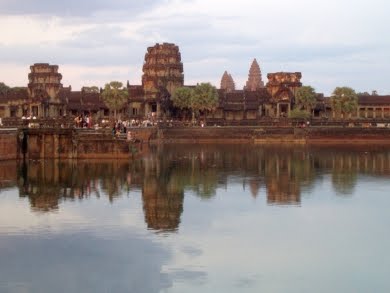 [angkor.jpg]