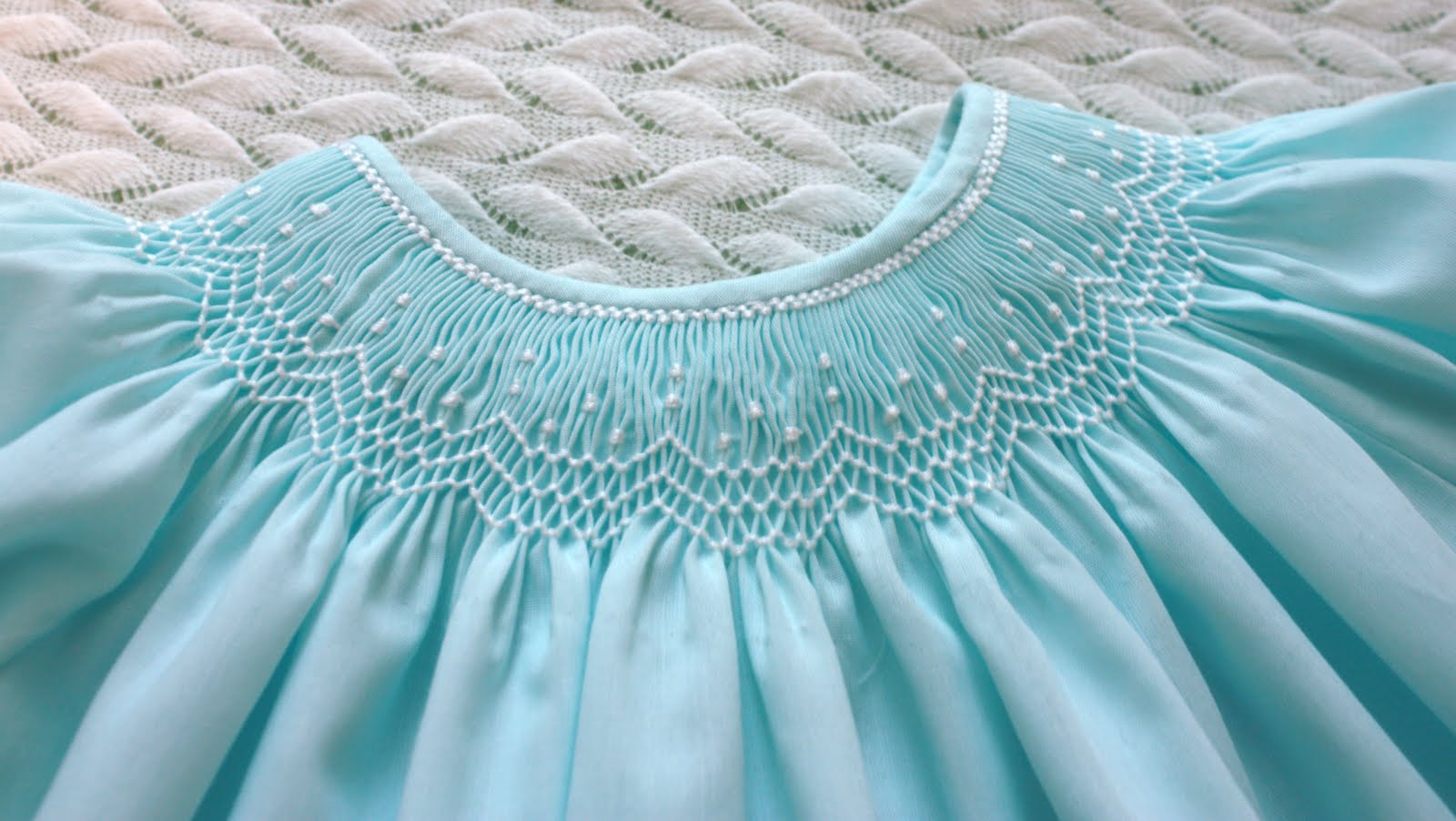 creations-by-michie-blog-free-smocking-design
