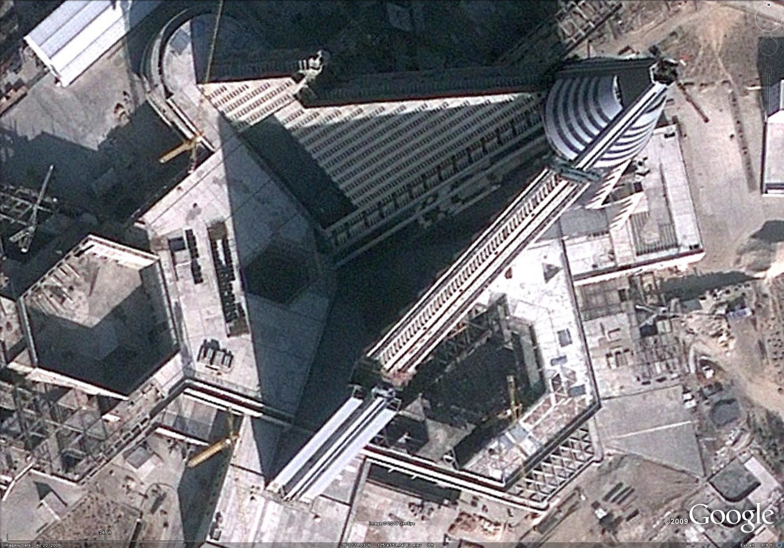 DOUGLASCAIN: Amazing buildings, Ryugyong hotel, Pyongyang, North Korea.