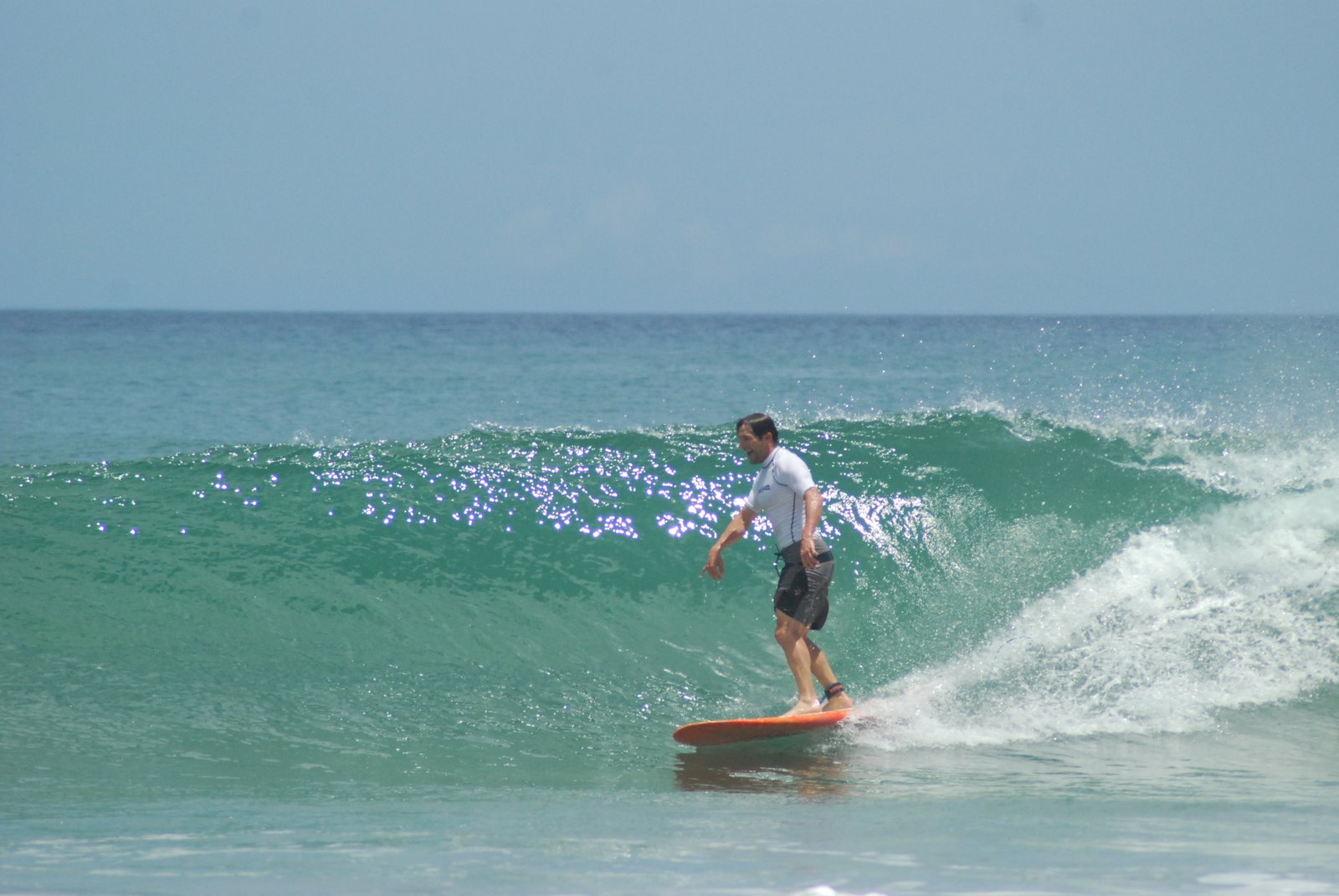 [WRSC-surf-school-guest-student.jpg]