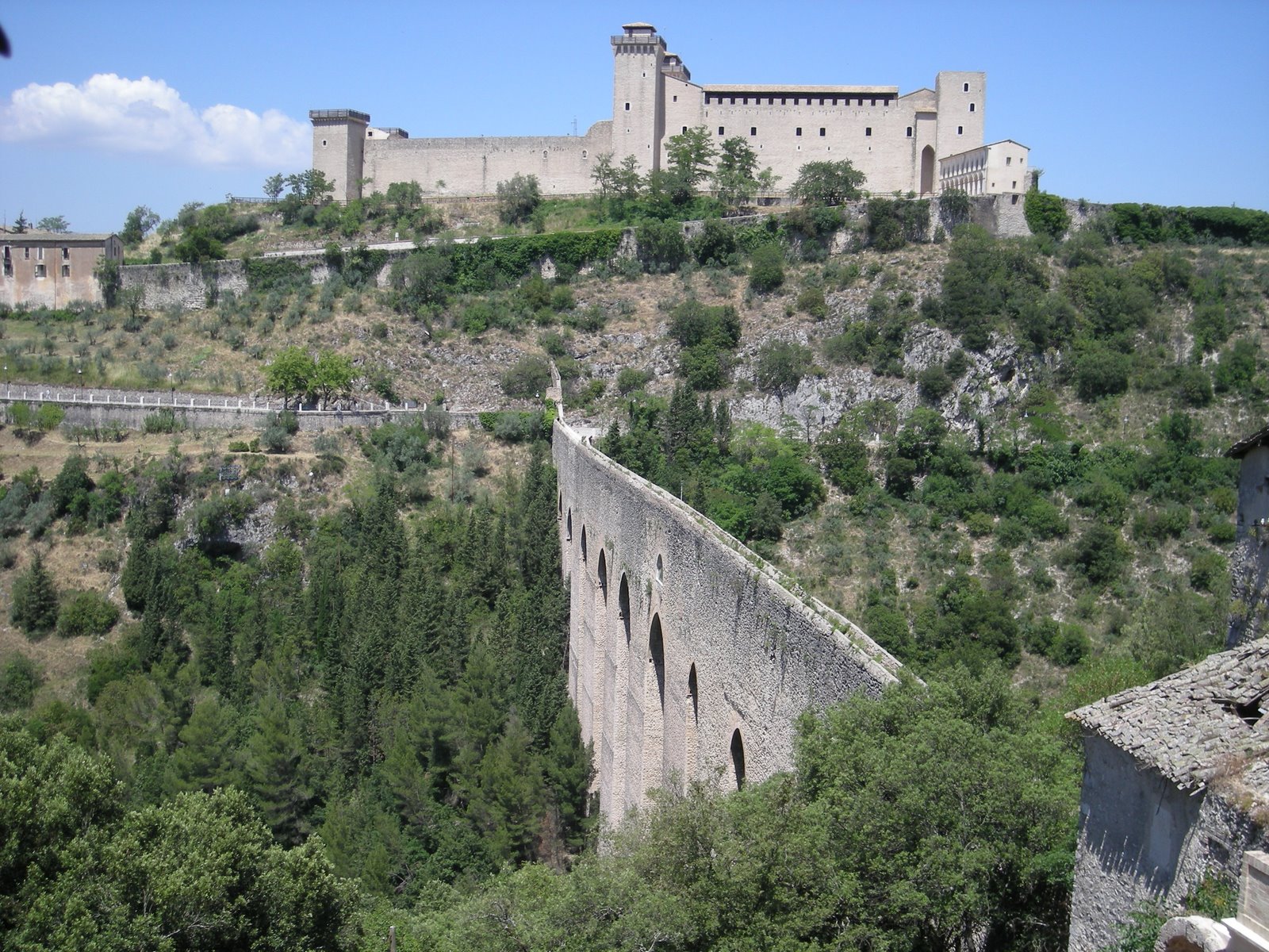 [Spoleto+005.JPG]