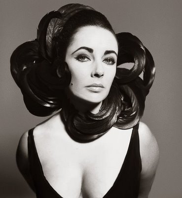 [elizabeth+taylor+by+richard+avedon+1964.jpg]