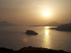 Ηλιοβασίλεμα από το Ναό του Ποσειδώνα στο Σούνιο