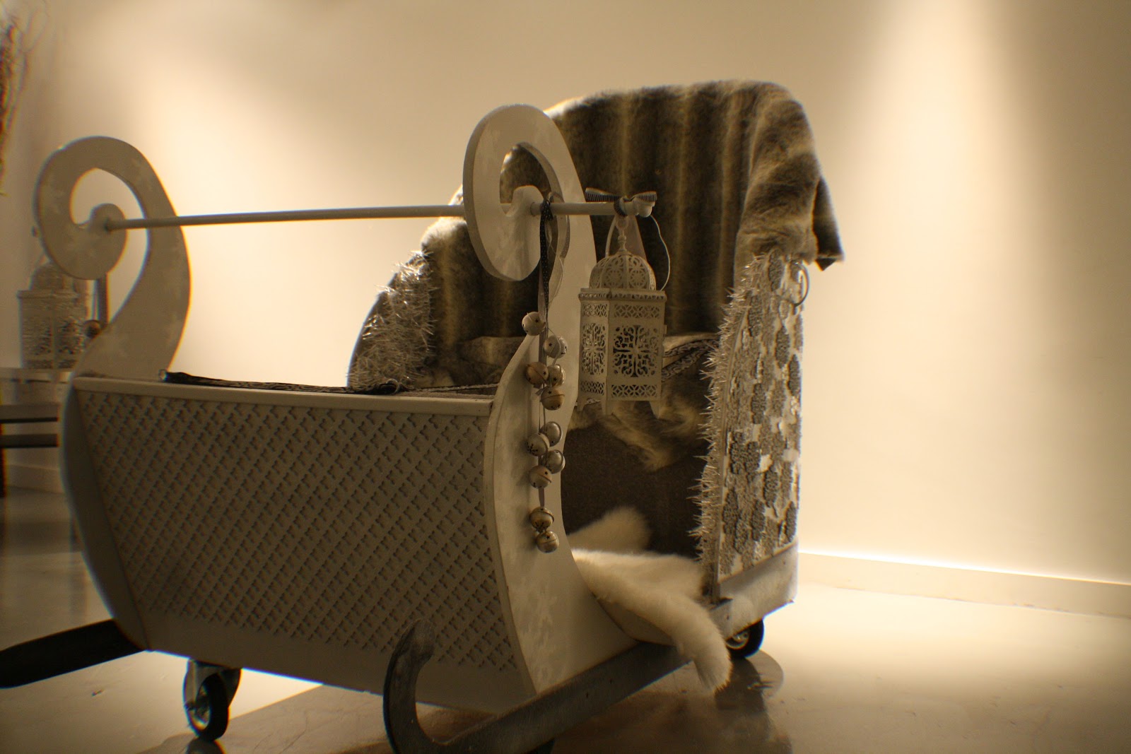 Jack's Yard The Snow Queen Sleigh