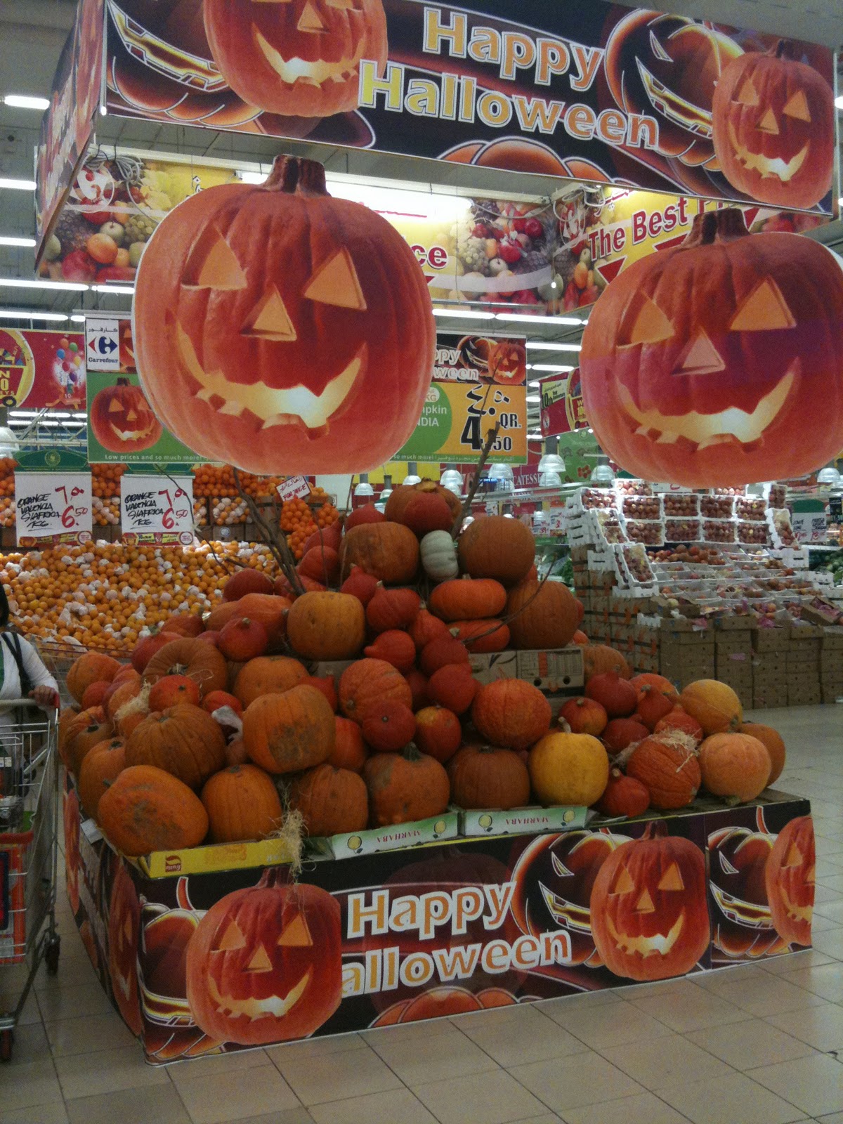 A Little Oryx In Qatar Happy Halloween At Carrefour In City Center a-little-oryx-in-qatar-happy-halloween-at-carrefour-in-city-center