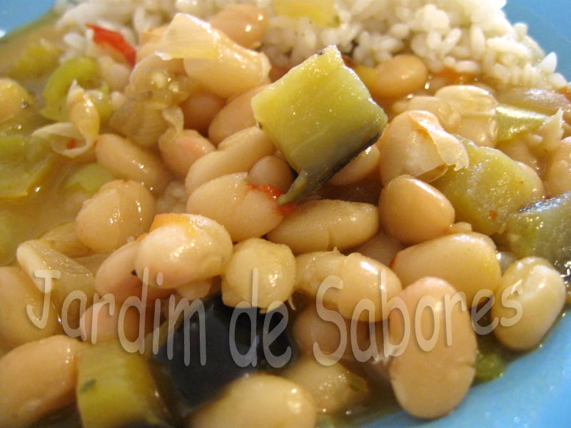 [Feijão+Branco+com+Beringela.jpg]
