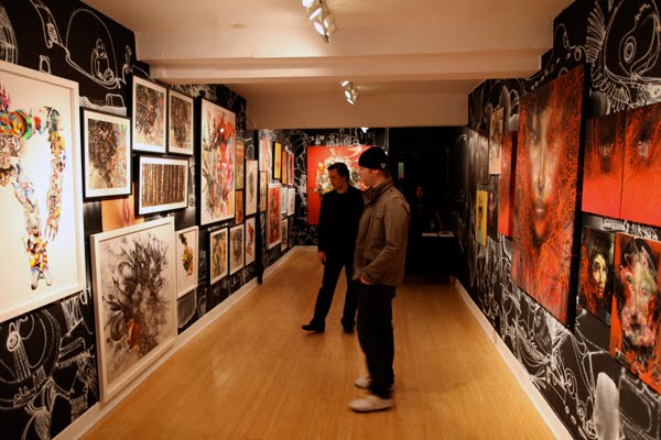 [David-Choe-Character-Assassinati-5.jpg]