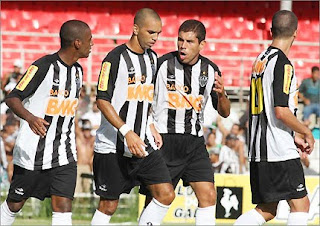 ricardinho+e+tardelli - Atl&eacute;tico x Ipatinga