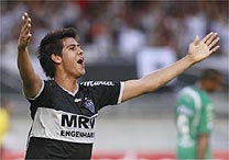 almeida+d%C3%ADnamo - LEANDRO ALMEIDA &Eacute; VENDIDO AO D&Iacute;NAMO KIEV