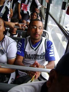 O1 - UMA S&Oacute; TORCIDA