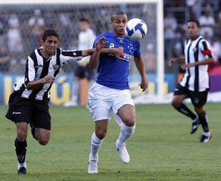 O FREGUÊS VOLTOU feltri+dividindo - O FREGUÊS VOLTOU