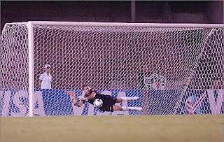 O FREGUÊS VOLTOU juniho+penalti+defesa - O FREGUÊS VOLTOU
