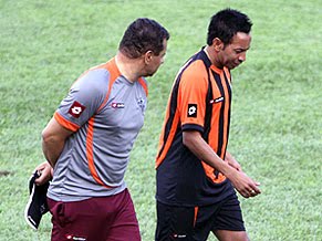 [0,,21372668-DP,00.jpg]