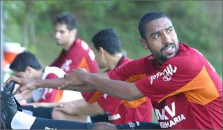 Atenção cardiologistas: Tem jogo do Galo. coelh%C3%A3o - Atenção cardiologistas: Tem jogo do Galo.