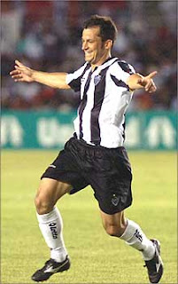 12 HOMENS E 12 SEGREDOS correa+gol+barueri - 12 HOMENS E 12 SEGREDOS