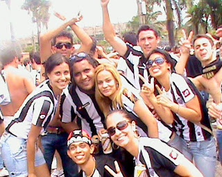 DSC00025 - O Galo continua lindo