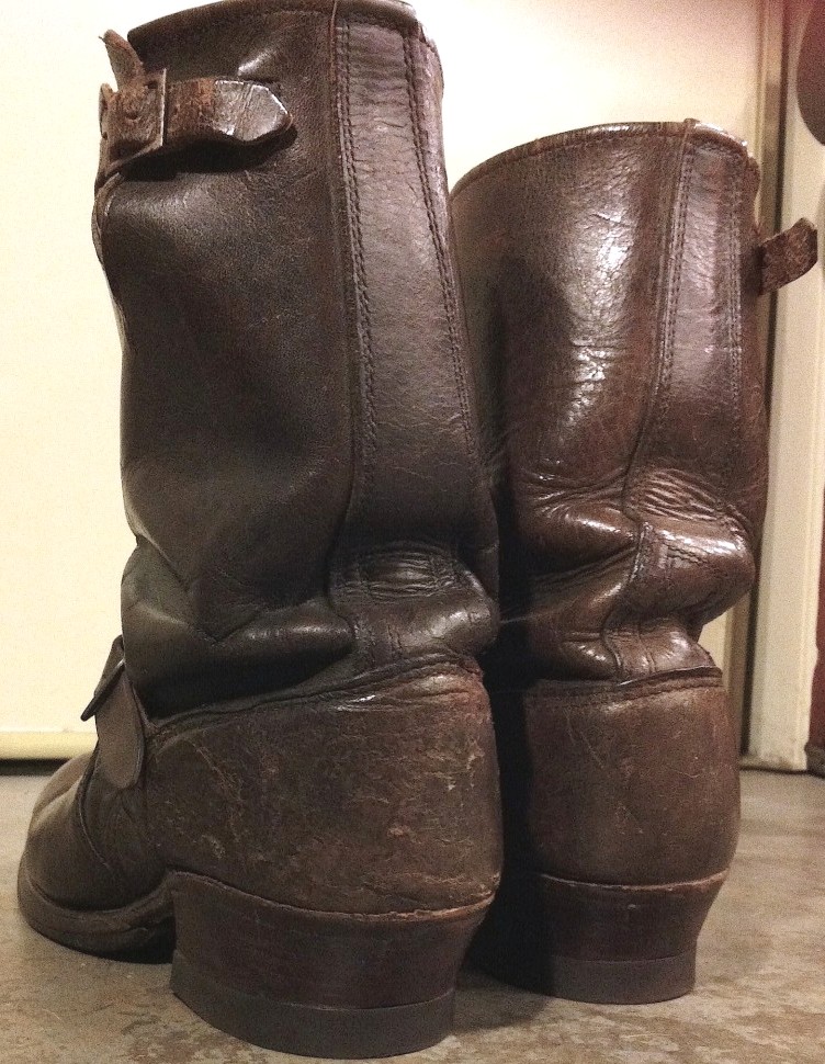 Vintage Engineer Boots: December 2010