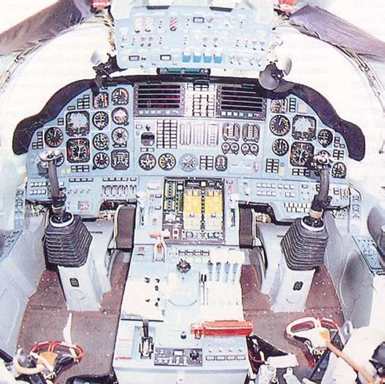 [tu160_panel_01.jpg]