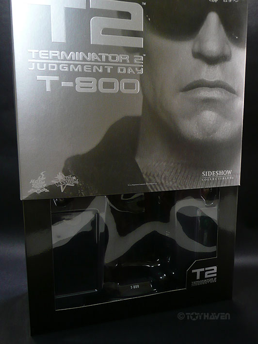 Hot Toys 12